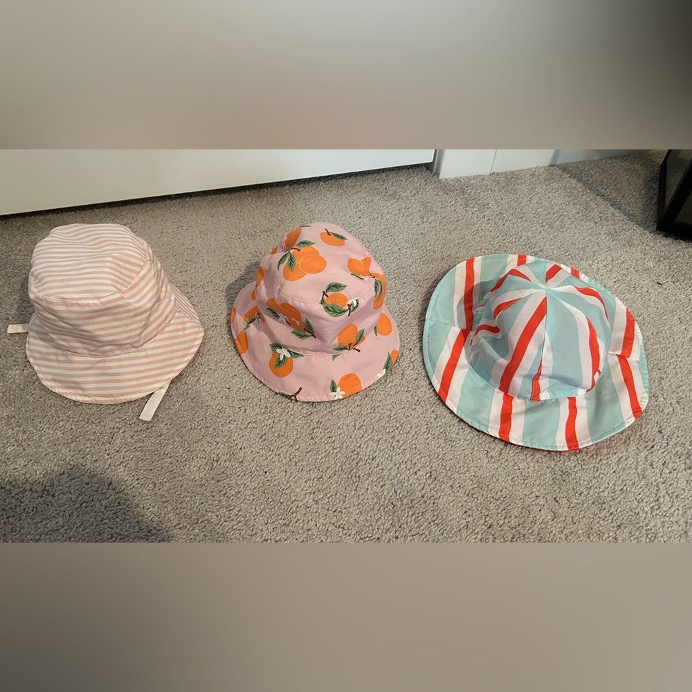 Reversible baby sun hats